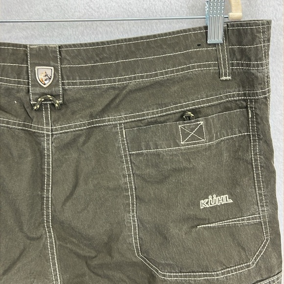 Kuhl Men’s Size 40 Ambush Cargo Shorts Patina Dye Army Green Outdoor Hiking Rock - Picture 10 of 15